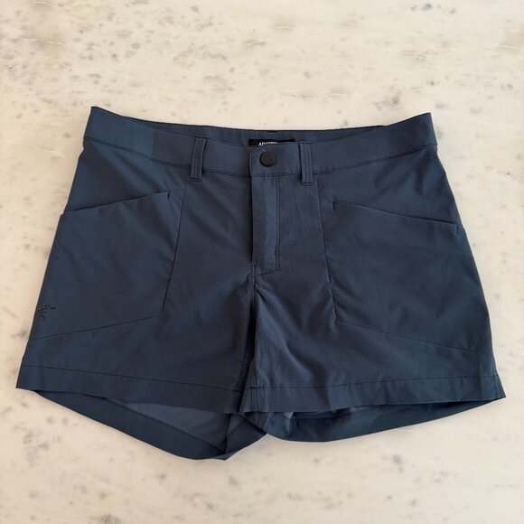 Arc'teryx Kyla Short - Exosphere (size 4) - Picture 1 of 3